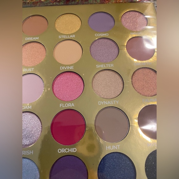 Doja Cat Eye Shadow Palette Limited Edition - Picture 10 of 14